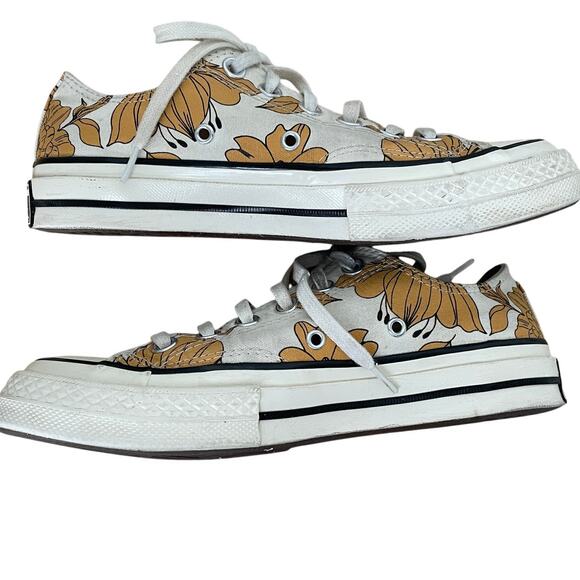 Converse Chuck Taylor 70 Low 'Vintage Floral' Sneakers - Picture 4 of 9